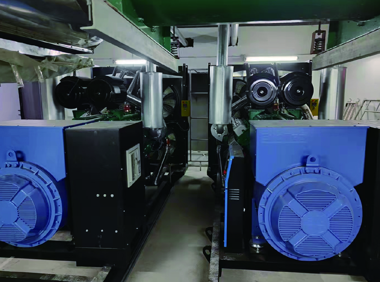 某知名房地產(chǎn)項(xiàng)目（2臺(tái)800KW400V低壓發(fā)電機(jī)）